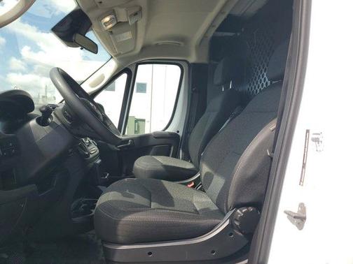 2023 RAM ProMaster 2500 Base