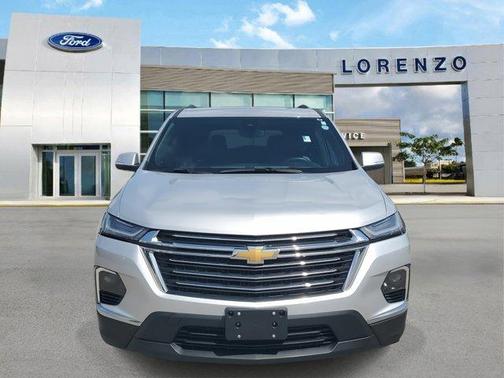 2022 Chevrolet Traverse LT Leather