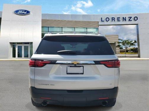 2022 Chevrolet Traverse LT Leather
