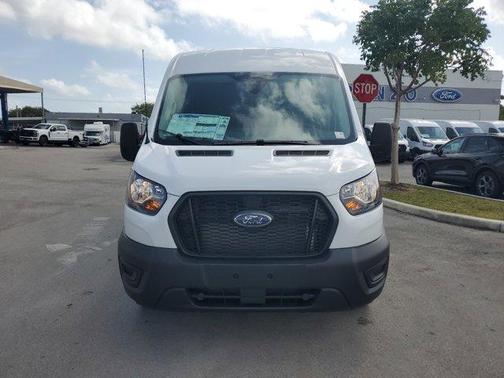 2025 Ford Transit-250 148 WB Medium Roof Cargo