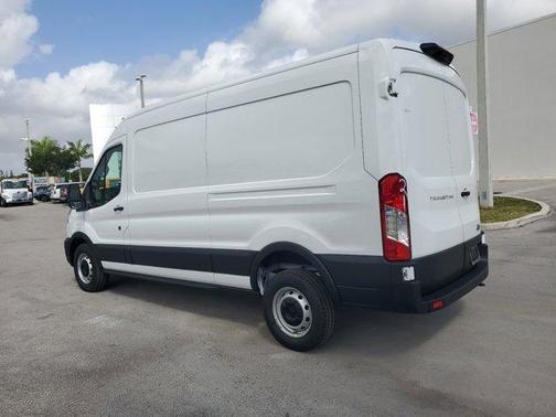 2025 Ford Transit-250 148 WB Medium Roof Cargo