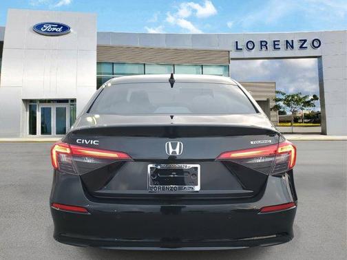 2022 Honda Civic Touring