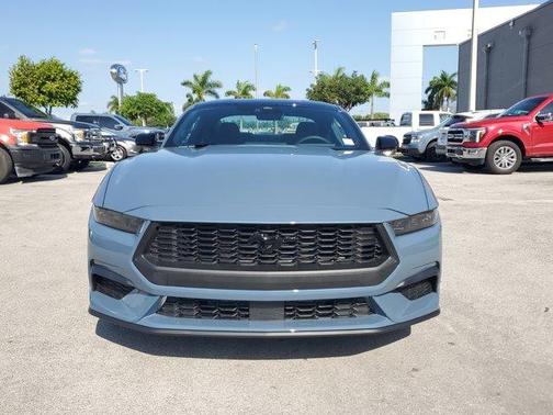 2025 Ford Mustang EcoBoost