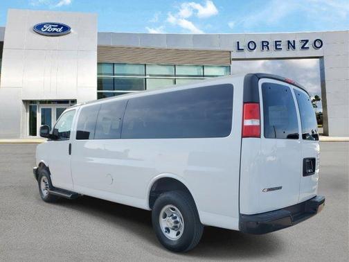 2023 Chevrolet Express 3500 LS