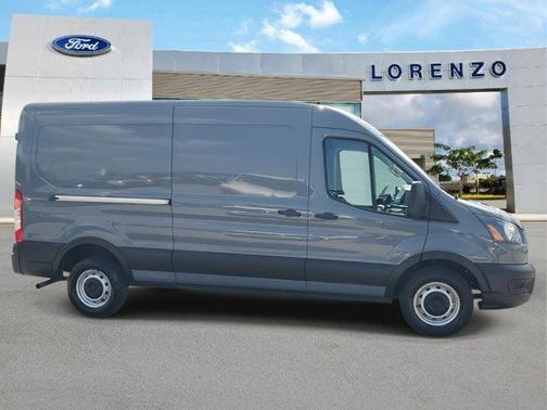 2021 Ford Transit-250 