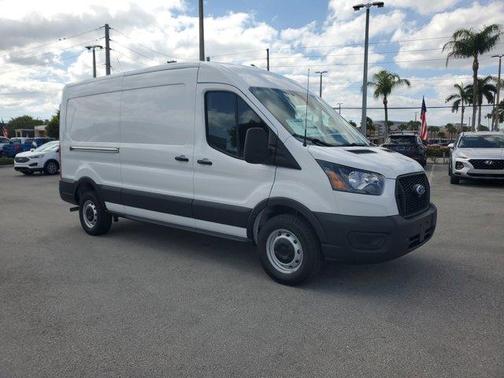 2025 Ford Transit-250 148 WB Medium Roof Cargo