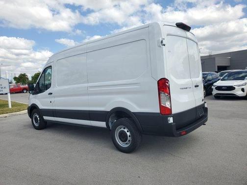 2025 Ford Transit-250 148 WB Medium Roof Cargo