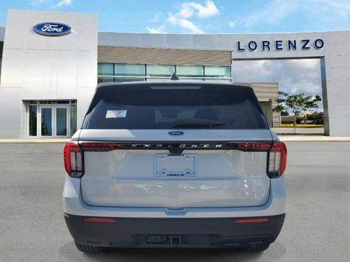 Space White Metallic 2026 Ford Explorer Active