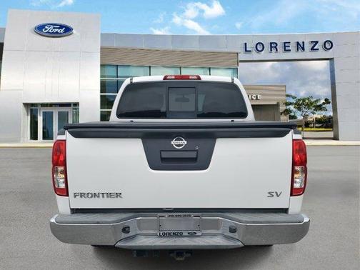 2016 Nissan Frontier SV