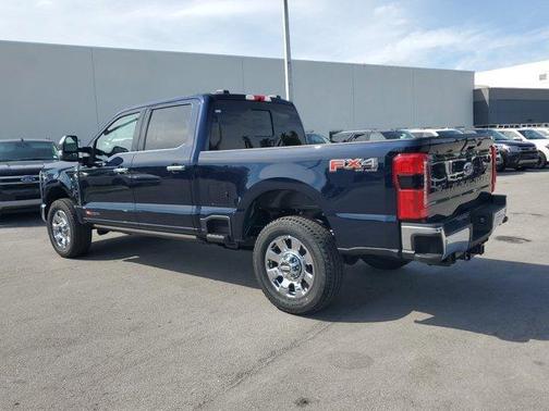 2025 Ford F-350 Lariat Super Duty
