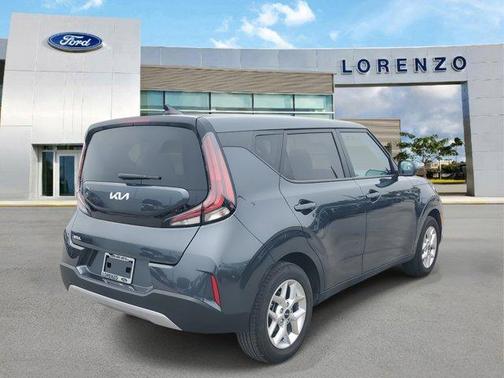 2024 Kia Soul LX