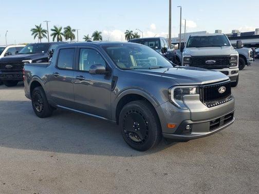 2025 Ford Maverick Lobo Standard