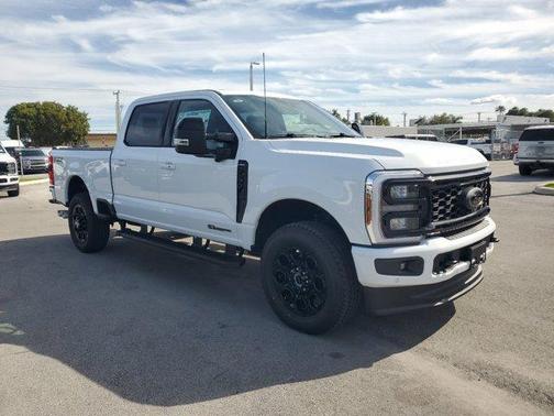 2025 Ford F-350 Lariat Super Duty