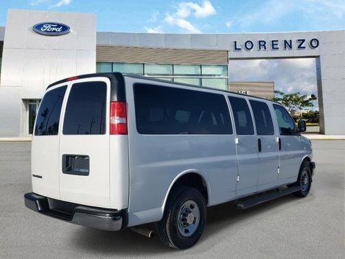 2020 Chevrolet Express 3500 LT