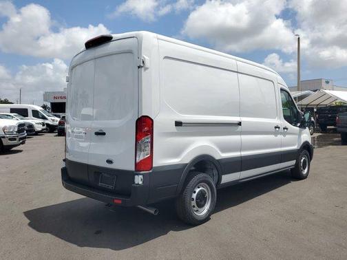 2025 Ford Transit-250 148 WB Medium Roof Cargo