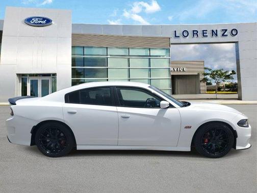 2019 Dodge Charger Scat Pack
