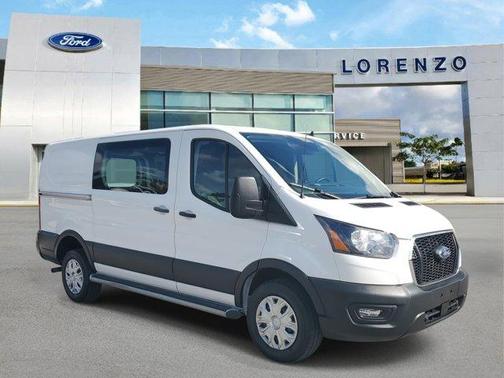 2024 Ford Transit-250 