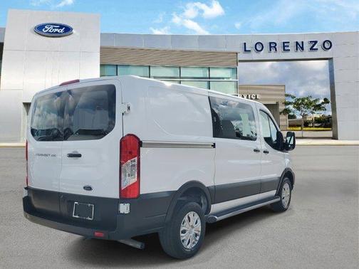 2024 Ford Transit-250 