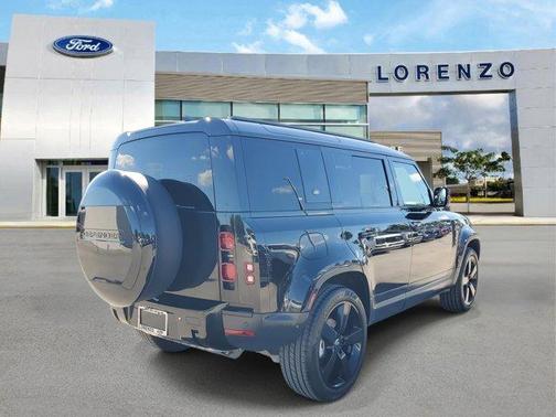 2024 Land Rover Defender P300