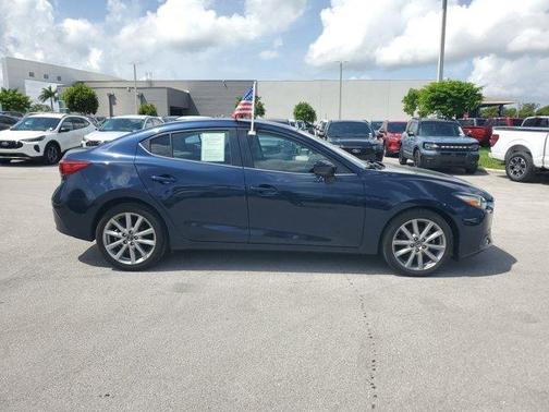 2017 Mazda Mazda3 Touring