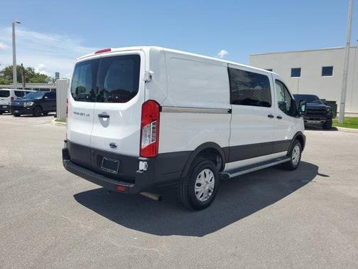 2023 Ford Transit-250
