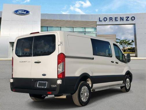 2023 Ford Transit-250 
