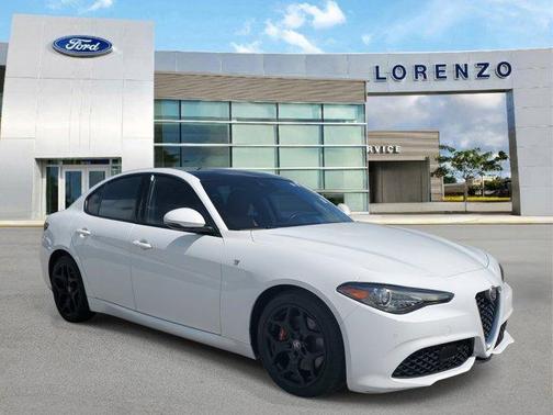 2022 Alfa Romeo Giulia Ti
