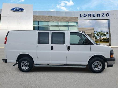 2023 GMC Savana 2500 Work Van