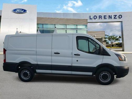 2017 Ford Transit-250 Base