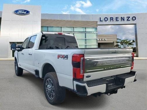 2026 Ford F-250 Platinum