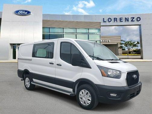 2024 Ford Transit-250 