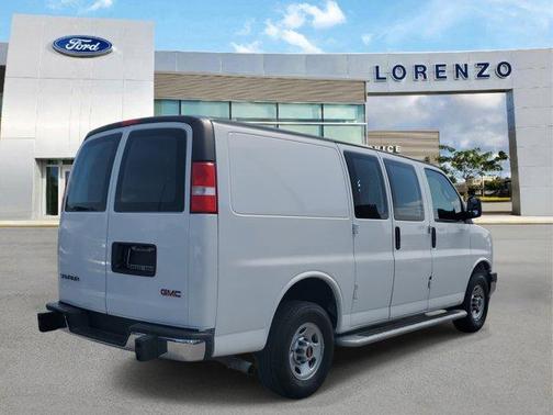 2023 GMC Savana 2500 Work Van