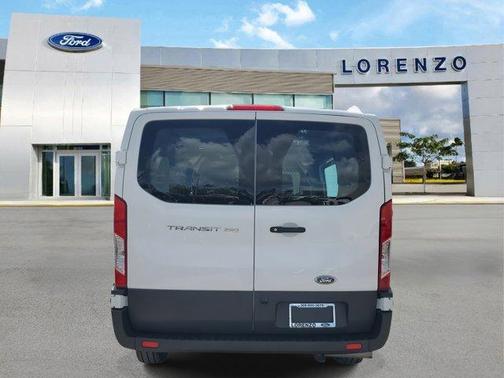 2023 Ford Transit-250