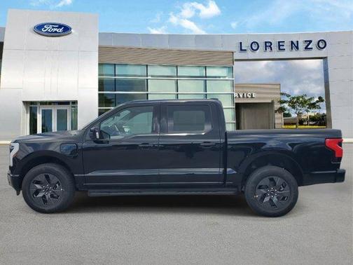2025 Ford F-150 Lightning LARIAT