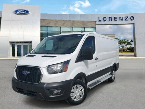 2023 Ford Transit-250 