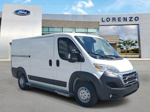 2023 RAM ProMaster 2500 Base