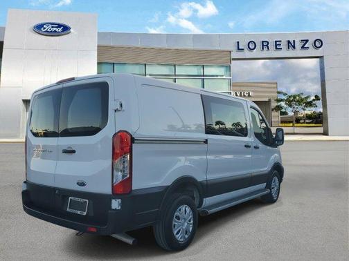 2023 Ford Transit-250 