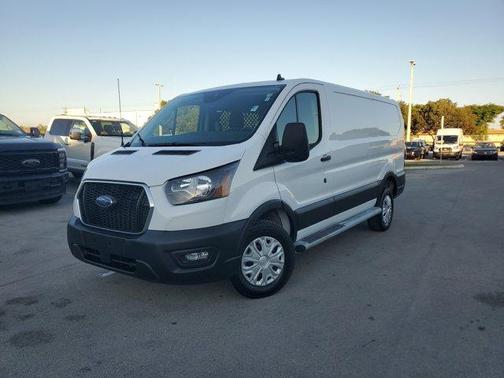 2023 Ford Transit-250 