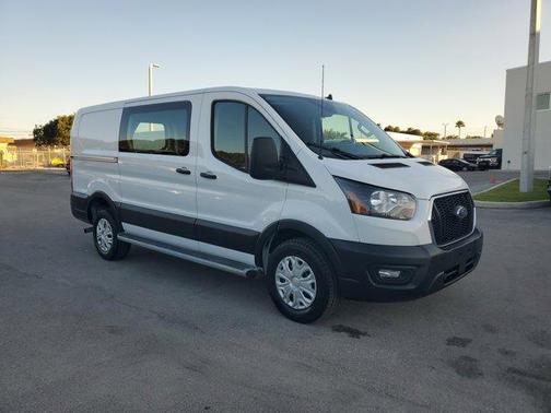 2023 Ford Transit-250 