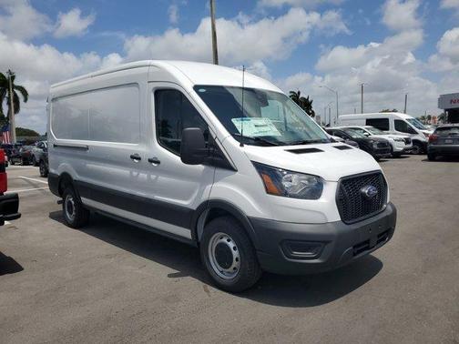 2025 Ford Transit-250 148 WB Medium Roof Cargo