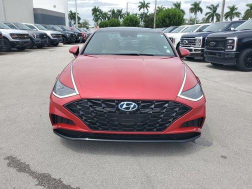 2021 Hyundai SONATA Limited
