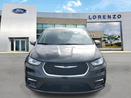 2023 Chrysler Pacifica Hybrid Limited