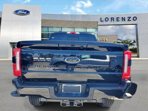 2025 Ford F-350 Lariat Super Duty