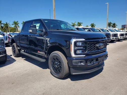 2025 Ford F-350 Lariat Super Duty