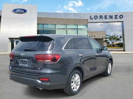 2020 Kia Sorento LX