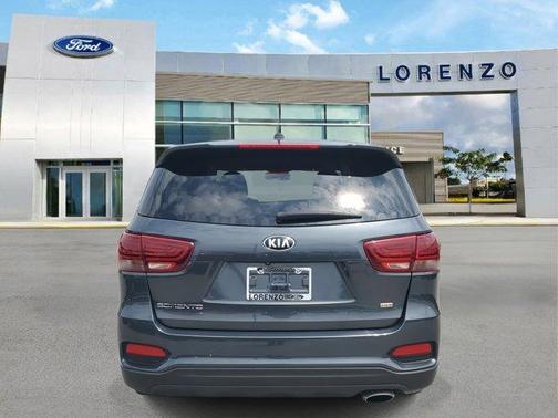 2020 Kia Sorento LX