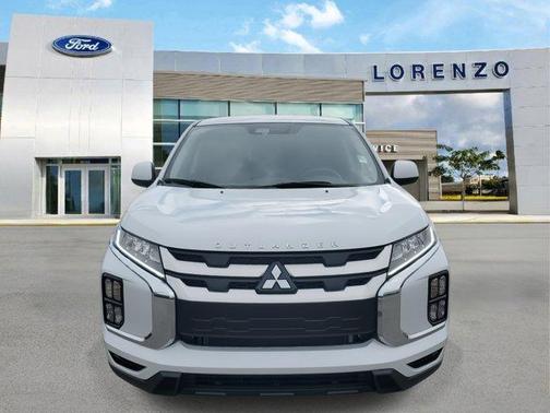 2023 Mitsubishi Outlander Sport SE