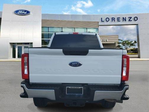 2023 Ford F-250 XLT