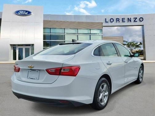 Summit White 2018 Chevrolet Malibu 1LS