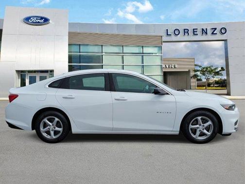 Summit White 2018 Chevrolet Malibu 1LS